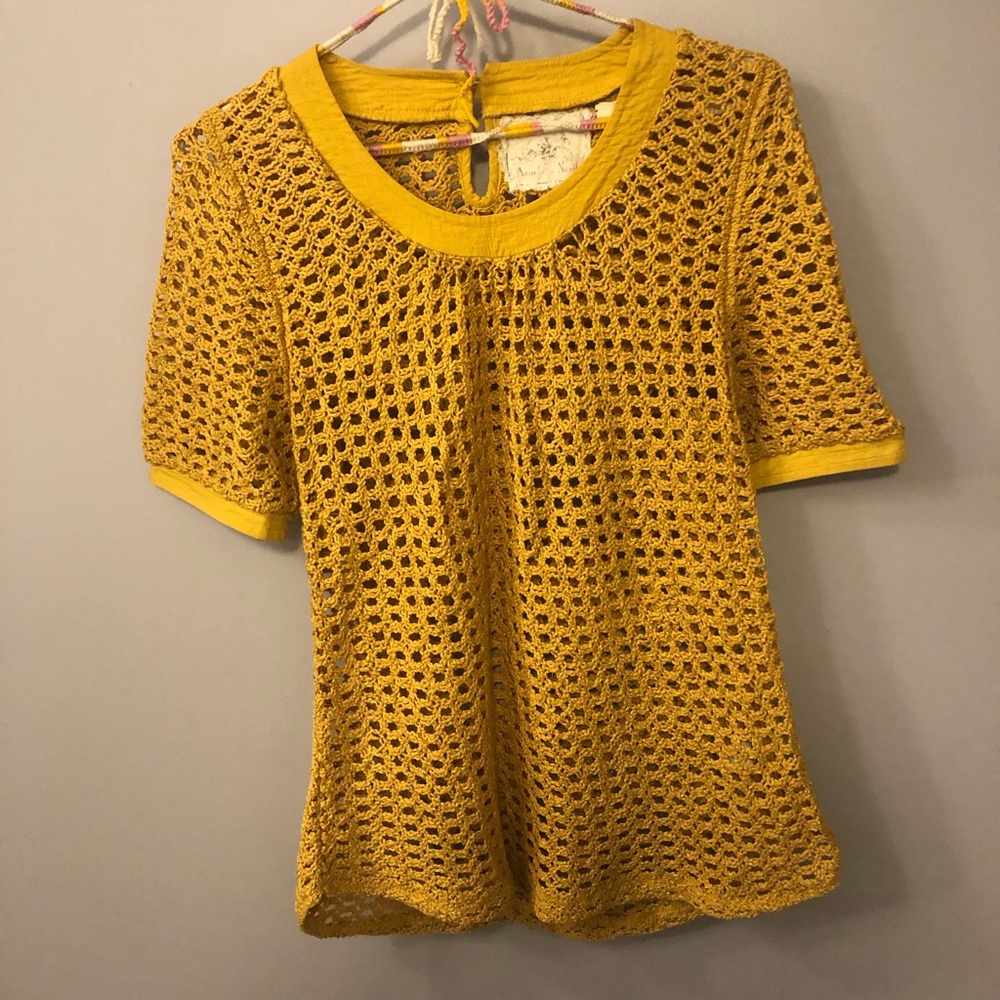 Anthropogie gold knot top!